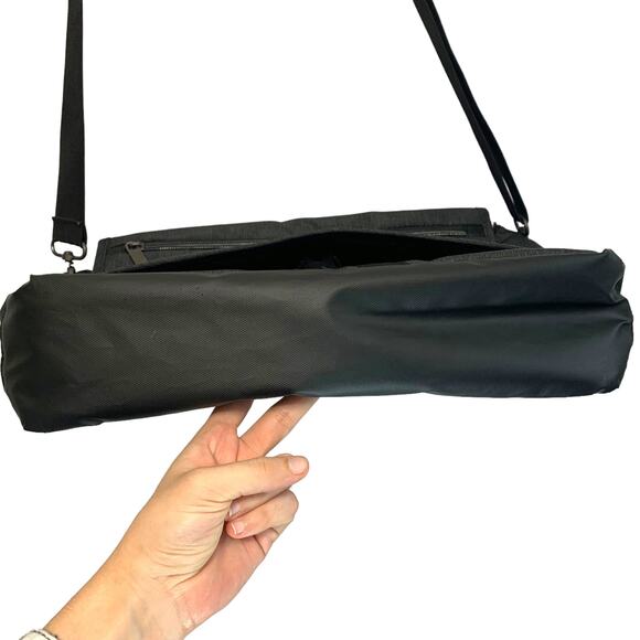 Samsonite Modern Utility Messenger Laptop Carryall Bag Large Gray Adjustable - Picture 6 of 11